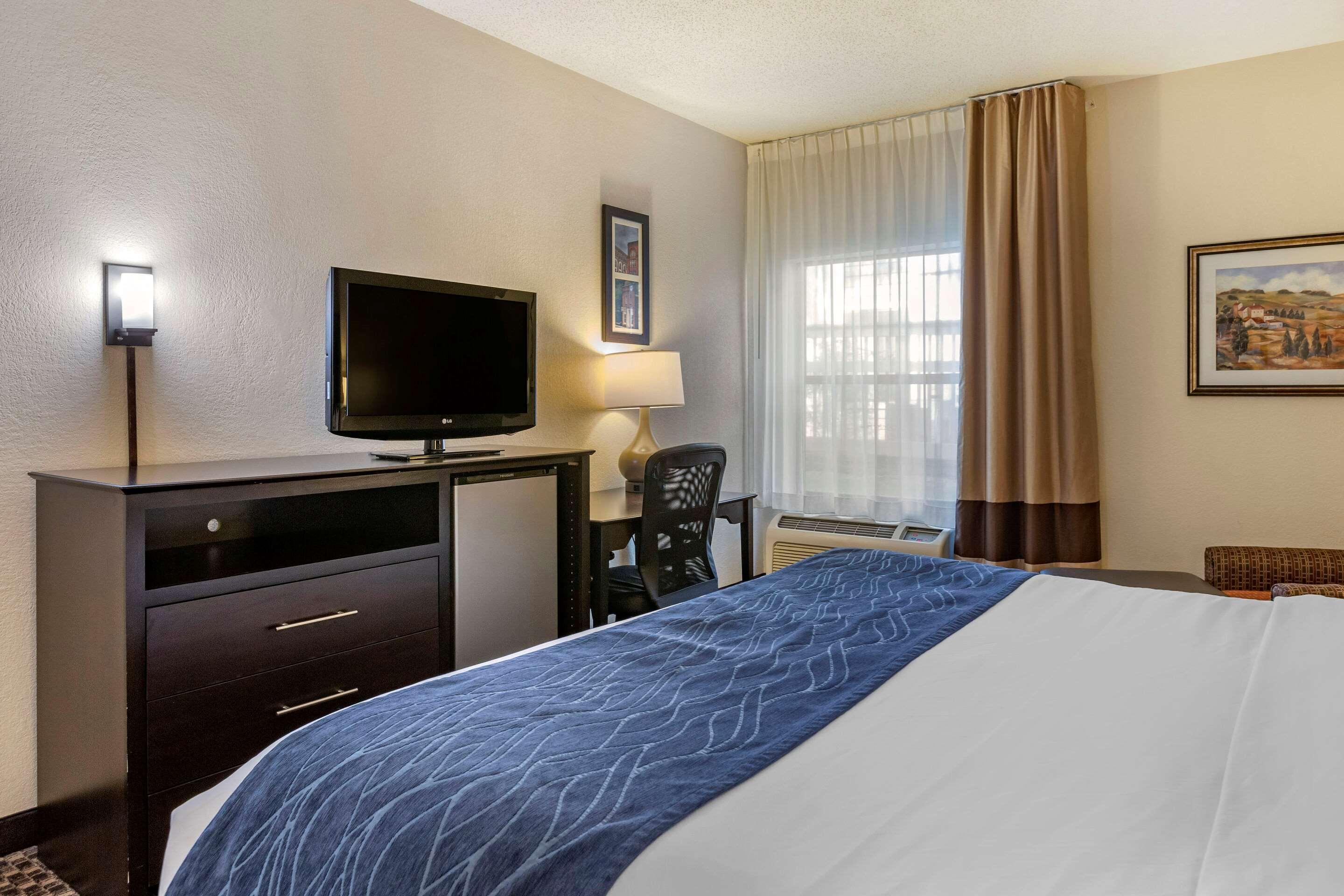 Comfort Inn Wings Stadium Kalamazoo Exterior foto