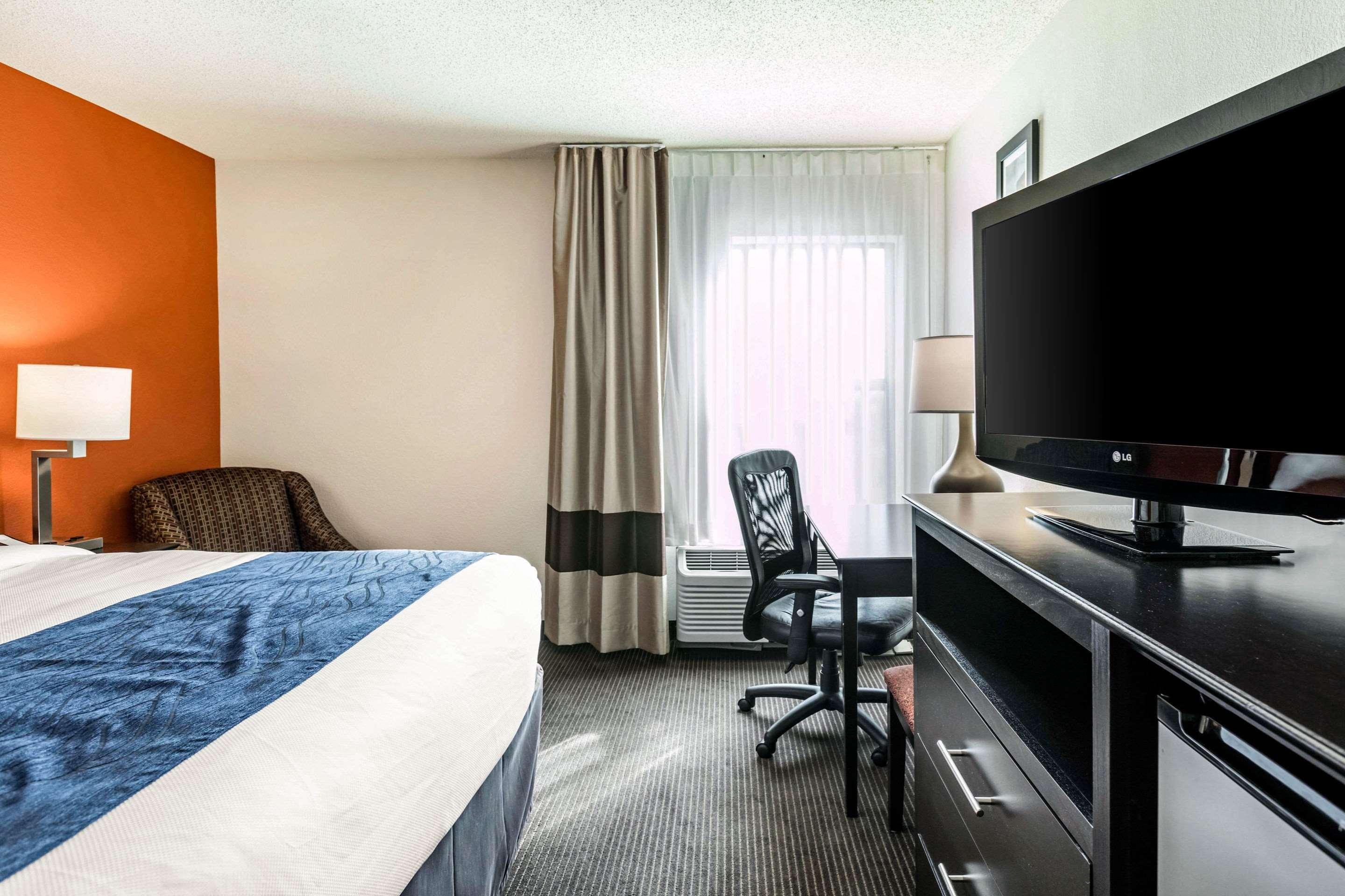 Comfort Inn Wings Stadium Kalamazoo Exterior foto