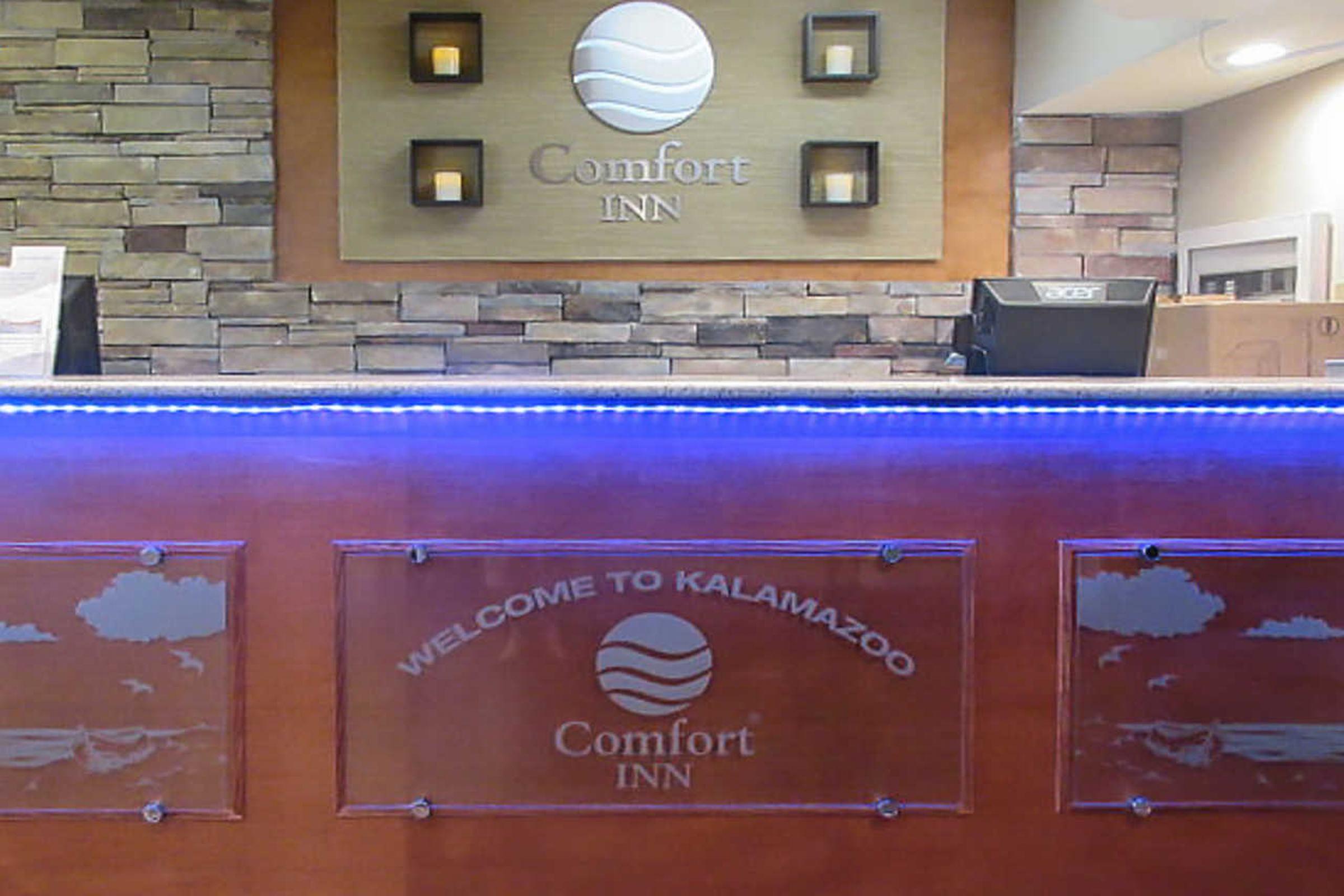 Comfort Inn Wings Stadium Kalamazoo Exterior foto