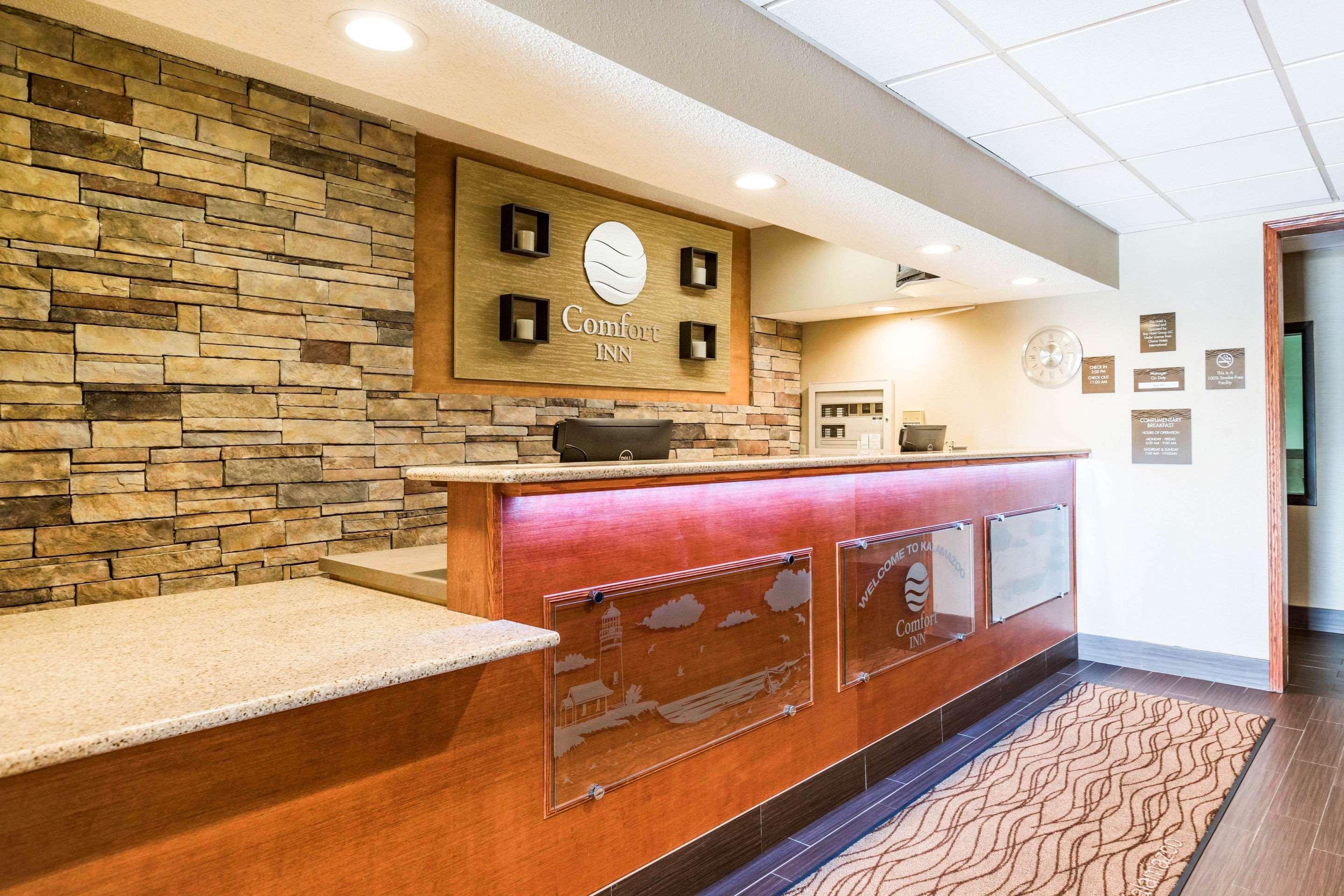 Comfort Inn Wings Stadium Kalamazoo Exterior foto